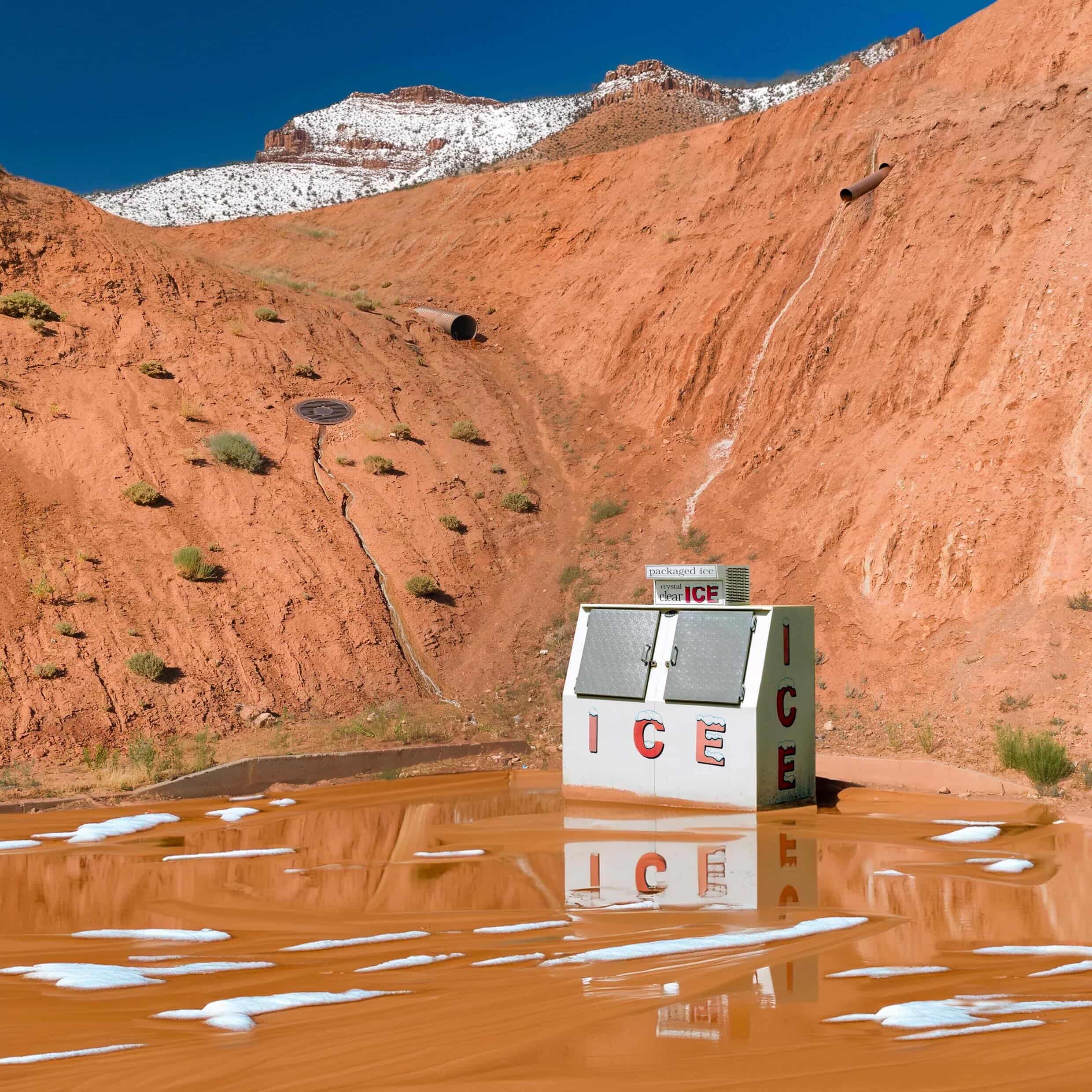 Flooded Parking Lots and Neon Cowboys: Daniel Mirer Photographs the West Far from Hollywood