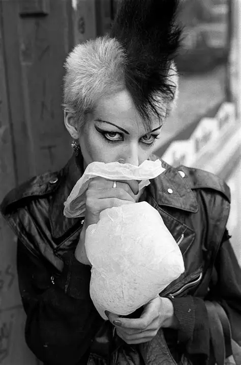 Derek Ridgers: Between Punk and New Romantic—London’s Tribes Before Global Fashion 2